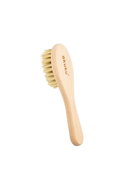 Akuku Fa kefe természetes sörtékkel babáknak