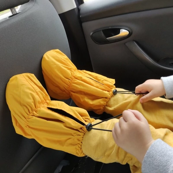 Liliputi® Hordozós Lábzsák - sárga